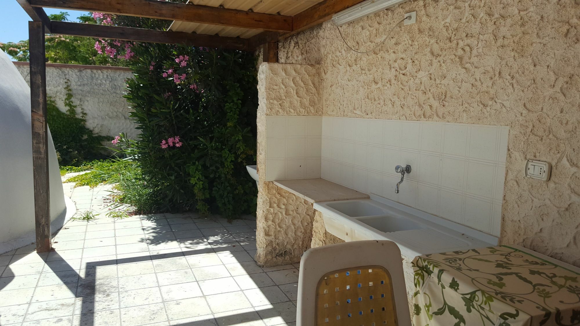 Bungalov Tonnrella Beach Kasbah Exterior photo